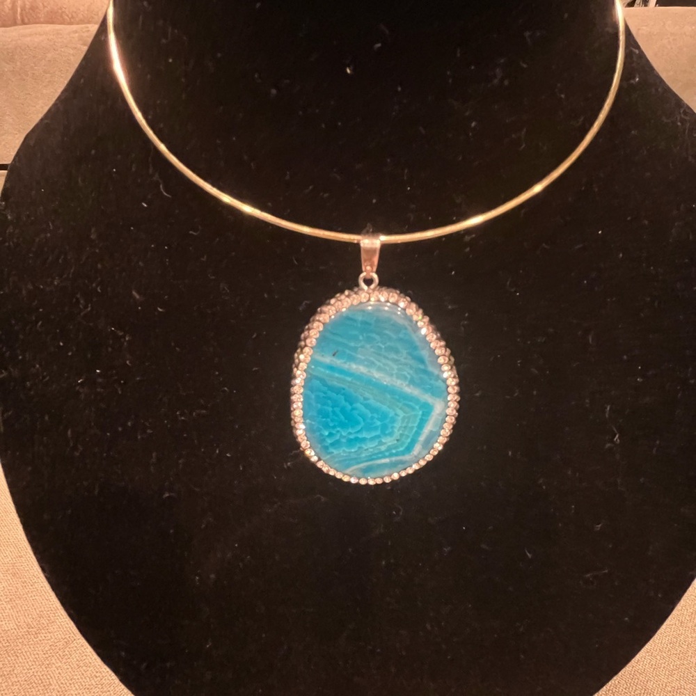Blue Agate Pendant Necklace